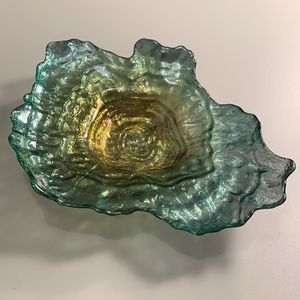 Art Glass Shell Bowl